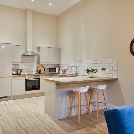Two Bedroom Apartment By Jlj Apartments & Serviced Accommodation Birmingham - Mantella Lofts Экстерьер фото